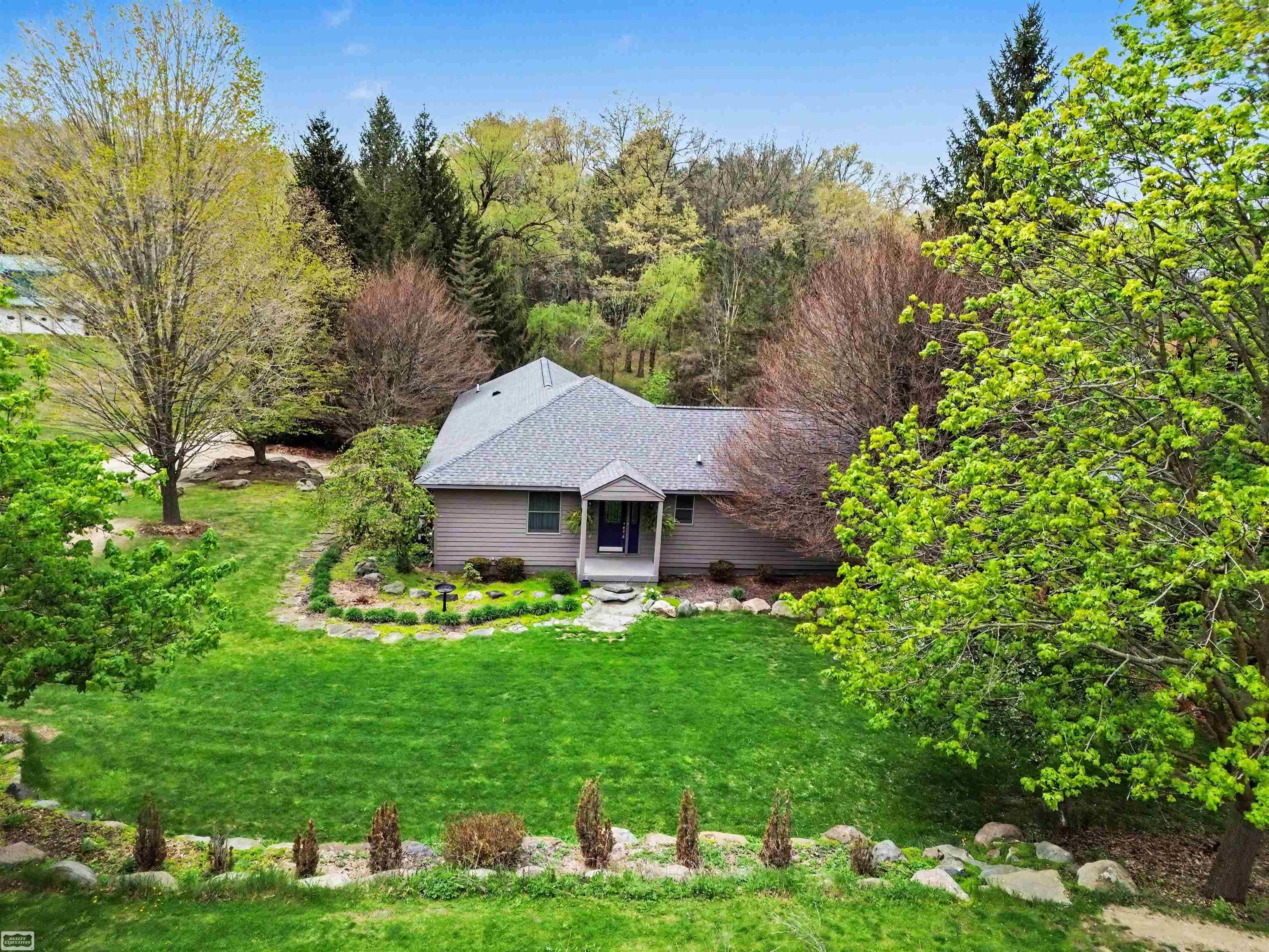 8978 Hidden Lake Drive