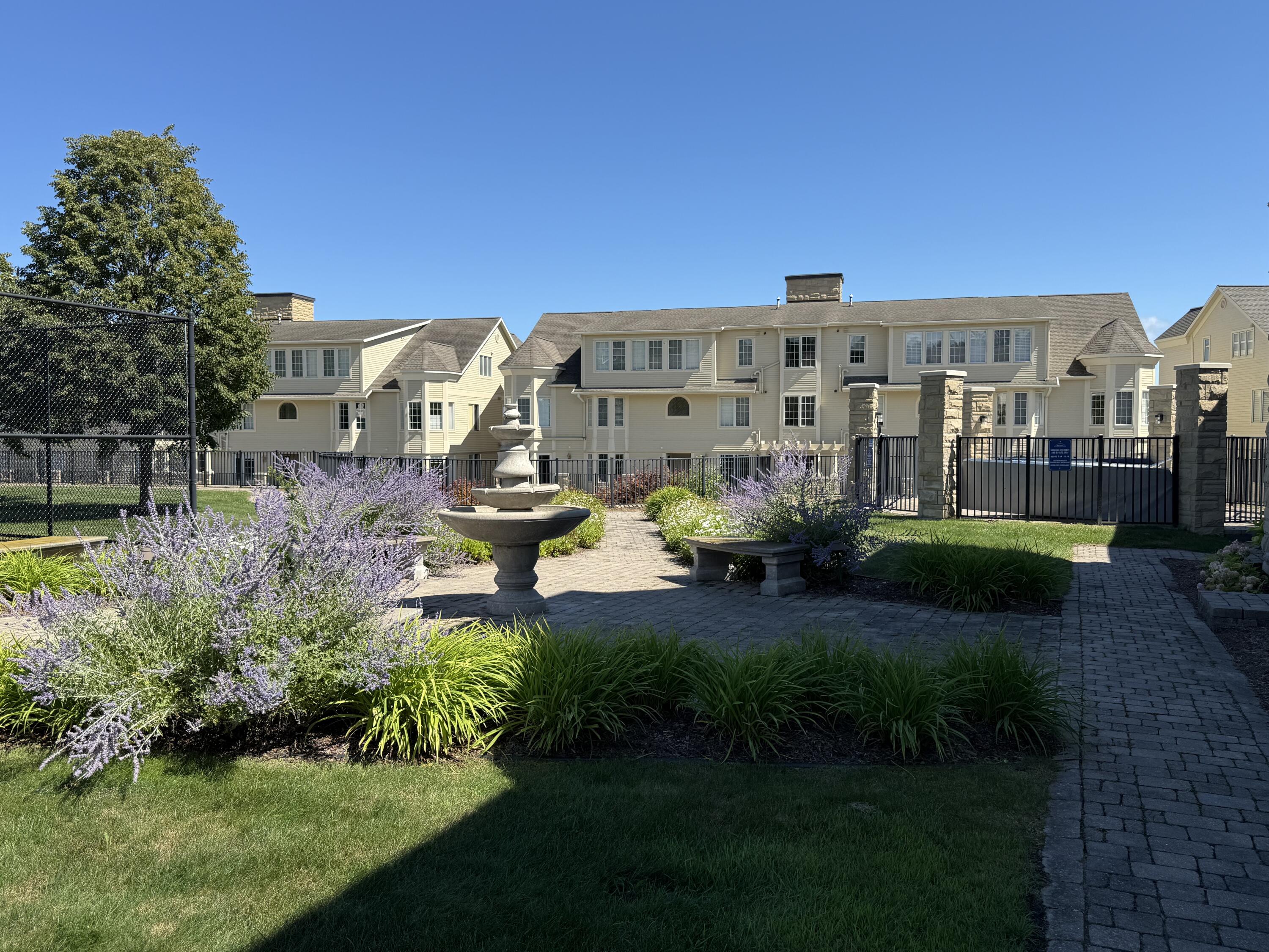 704 N Dockside Circle C5