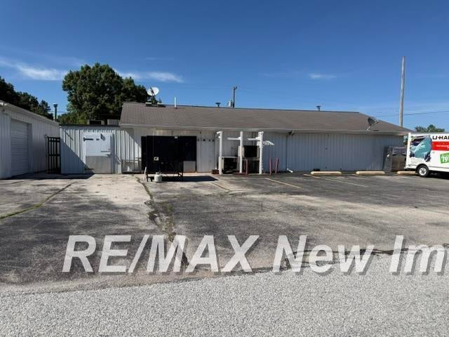 503 N Huron Road