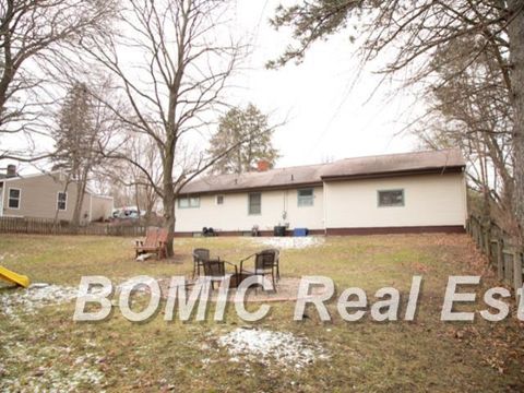 Tiny photo for 711 W Gilford Rd, Caro City, MI 48723 (MLS # 61050198396)