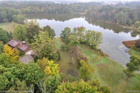 4445 McDowell Road Lapeer City MI 48446