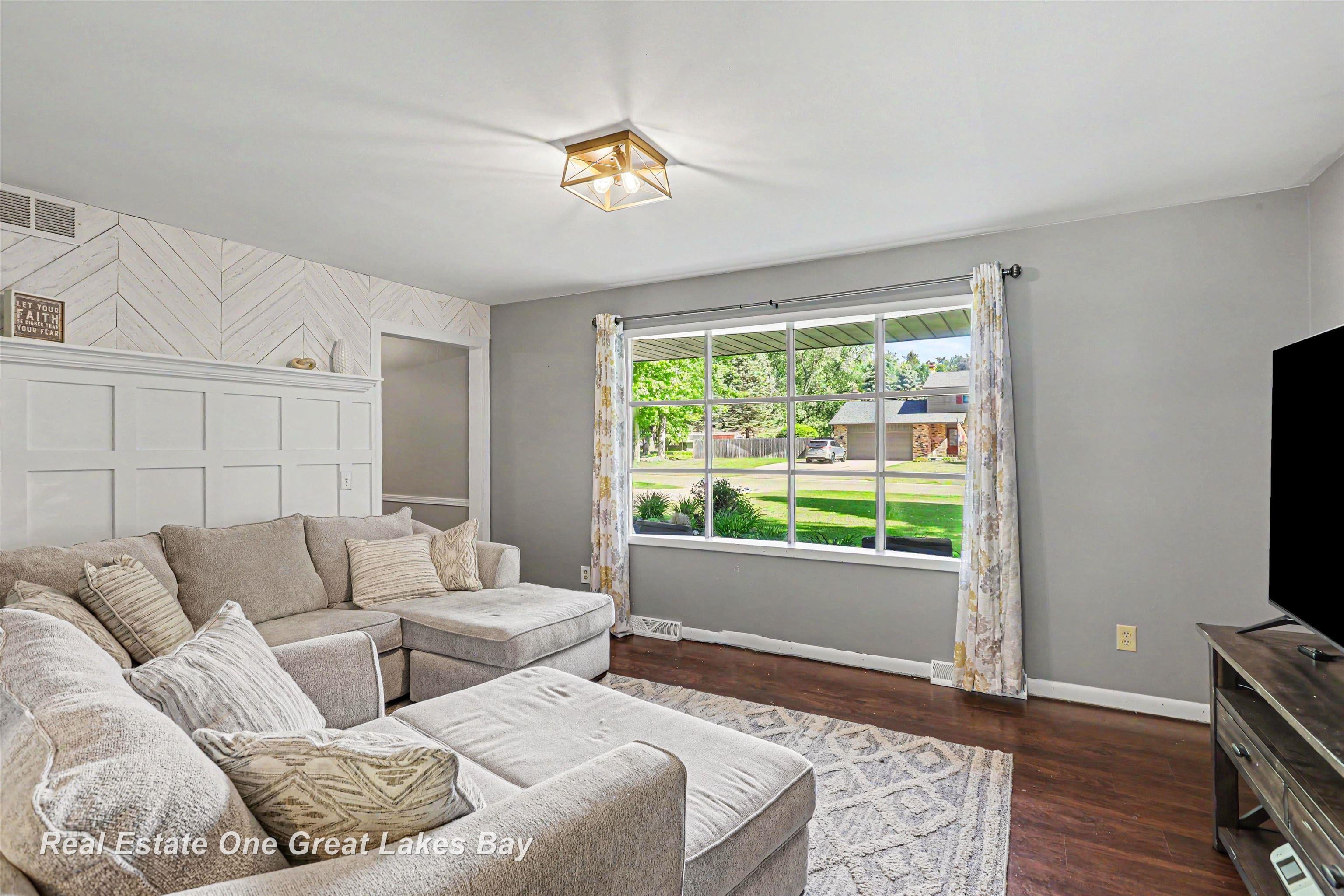 12119 Sanders Drive