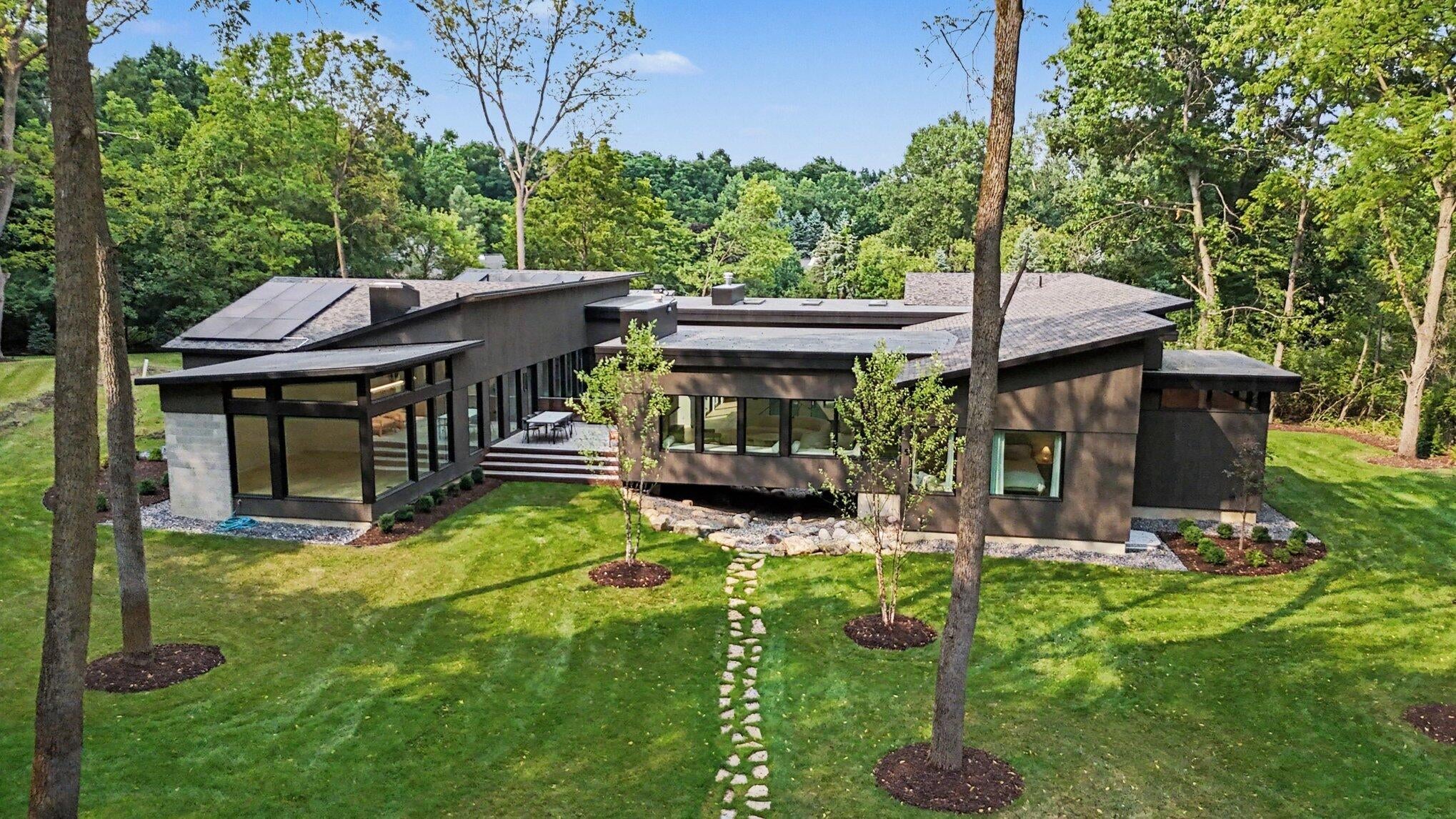 3657 Knoll Creek Court
