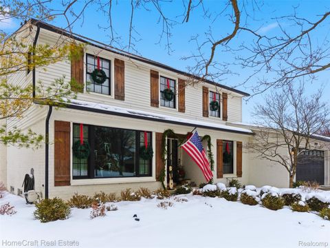 11829 N CANTON CENTER Road Plymouth City MI 48170