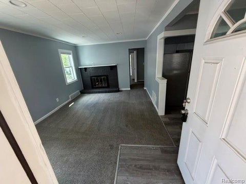Tiny photo for 227 W Strathmore Avenue, Pontiac City, MI 48340 (MLS # 20261066232)