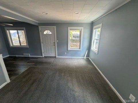 Tiny photo for 227 W Strathmore Avenue, Pontiac City, MI 48340 (MLS # 20261066232)