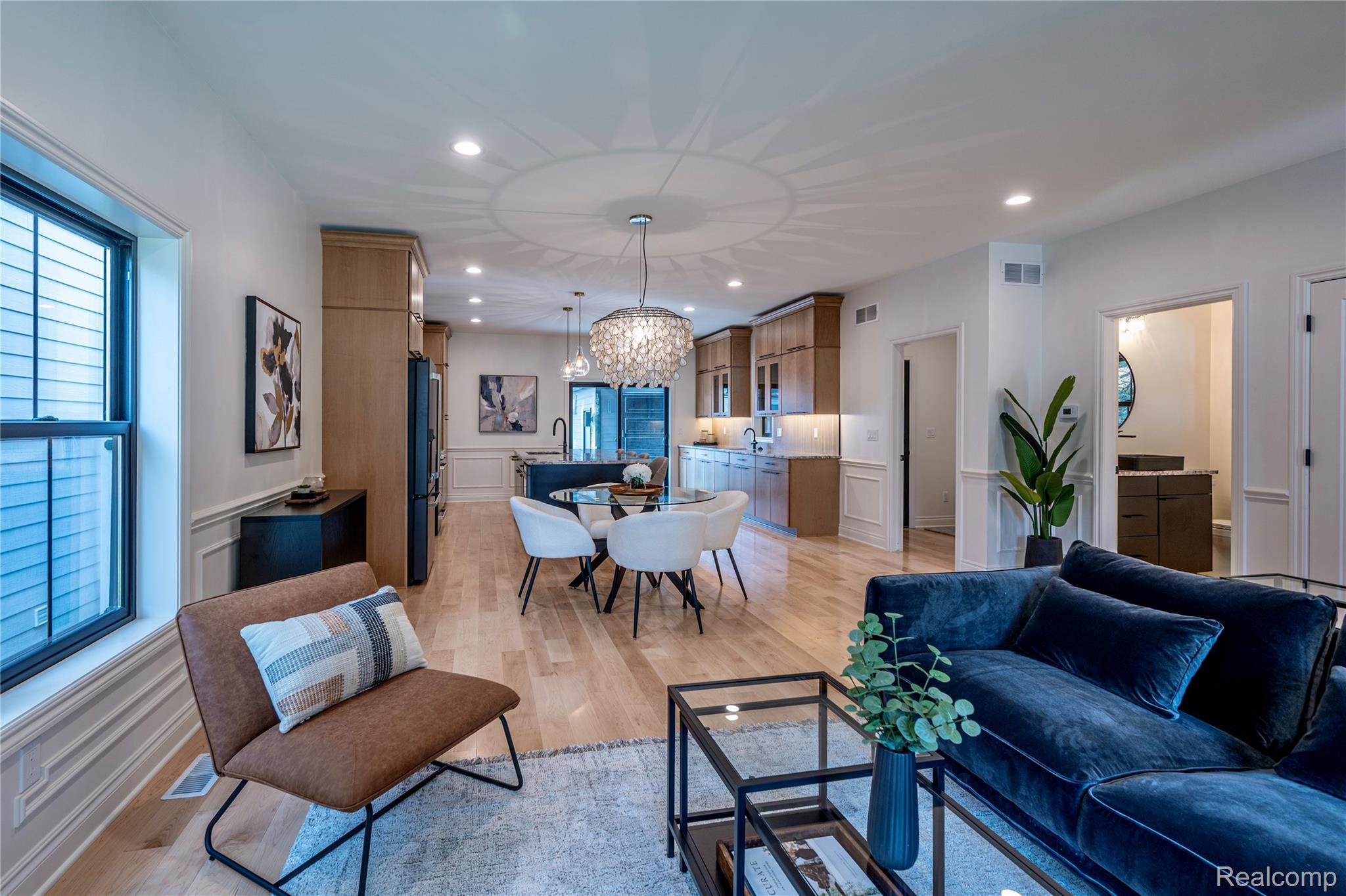 1935 Brookwood Avenue