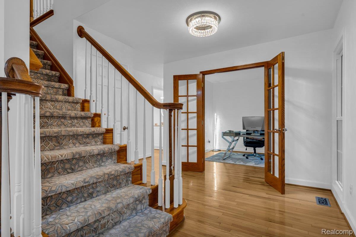 18500 Mayfield Street