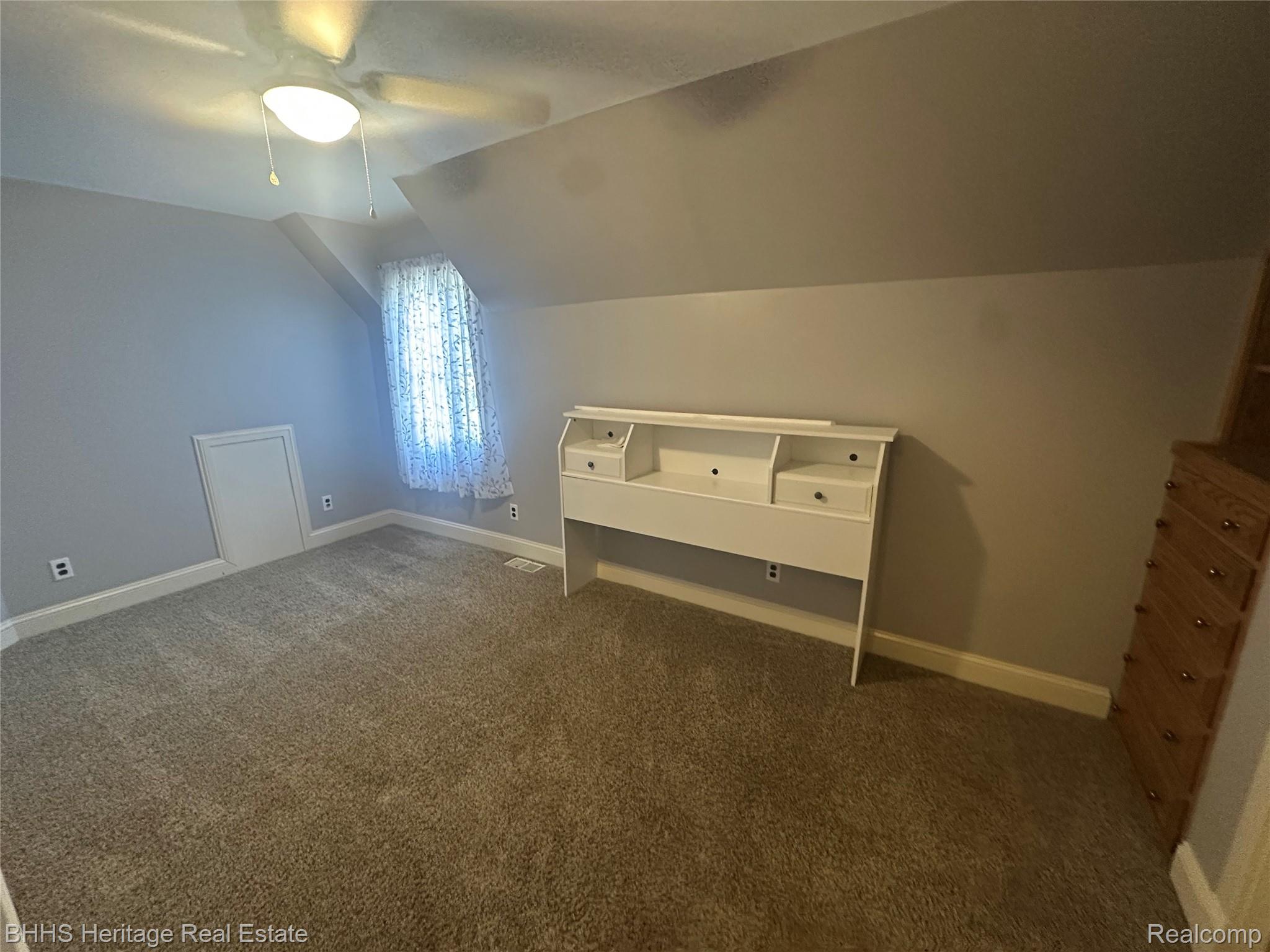 Durand City, Michigan 48429, United States, 4 Bedrooms Bedrooms, ,2 BathroomsBathrooms,Residential,Active,151582