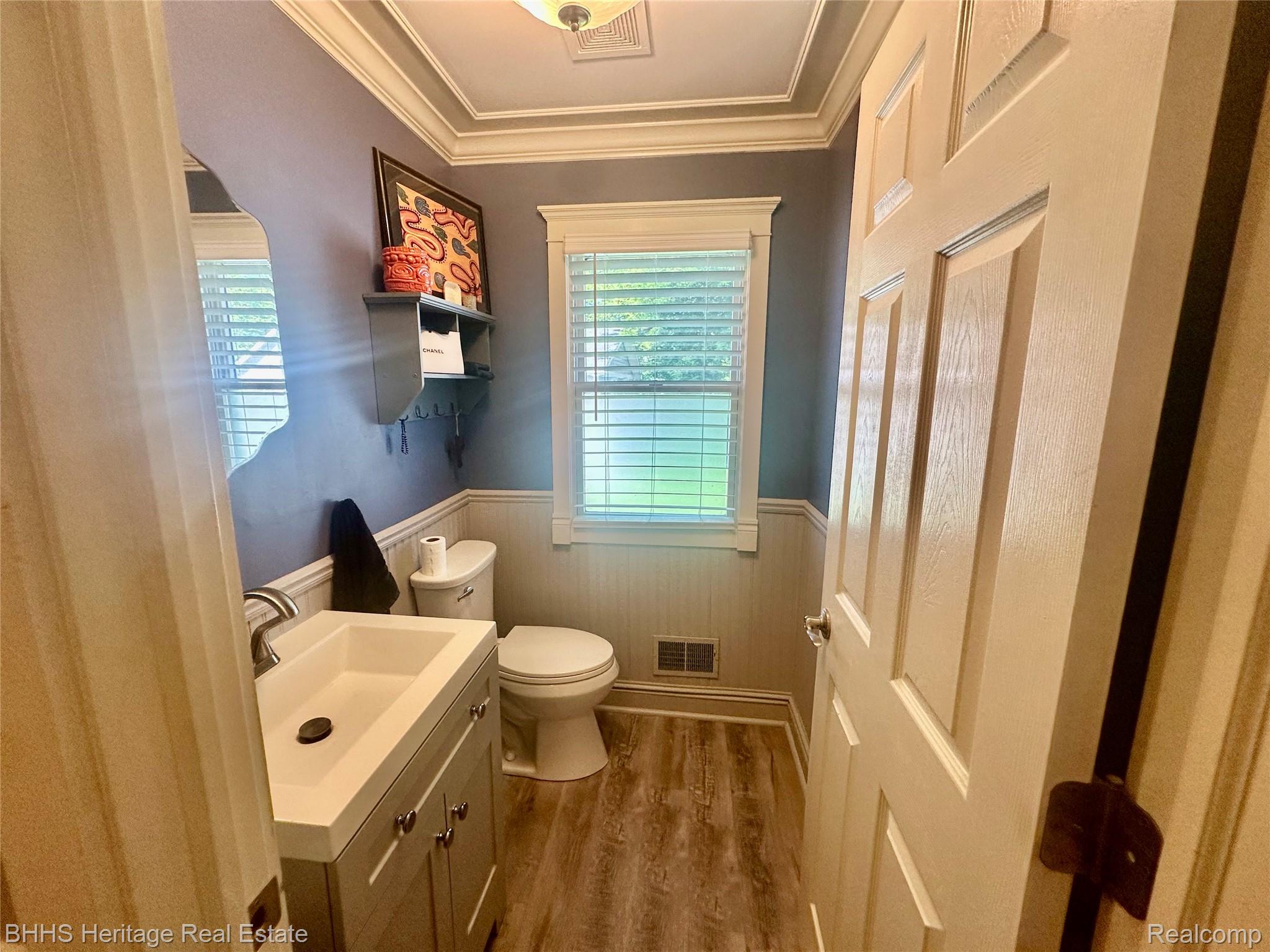 Durand City, Michigan 48429, United States, 4 Bedrooms Bedrooms, ,2 BathroomsBathrooms,Residential,Active,151582