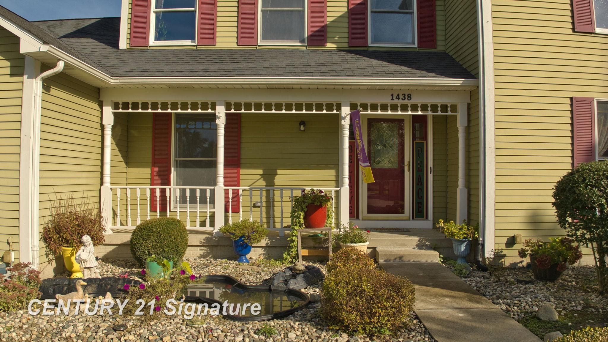 1438 Hickory Hollow Drive