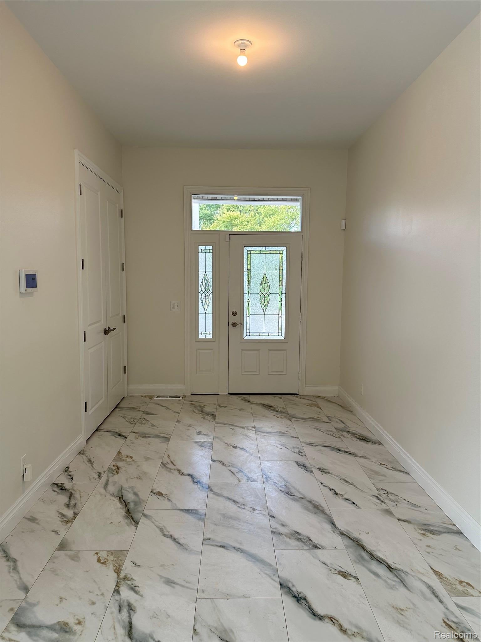 1376 Cedar Drive