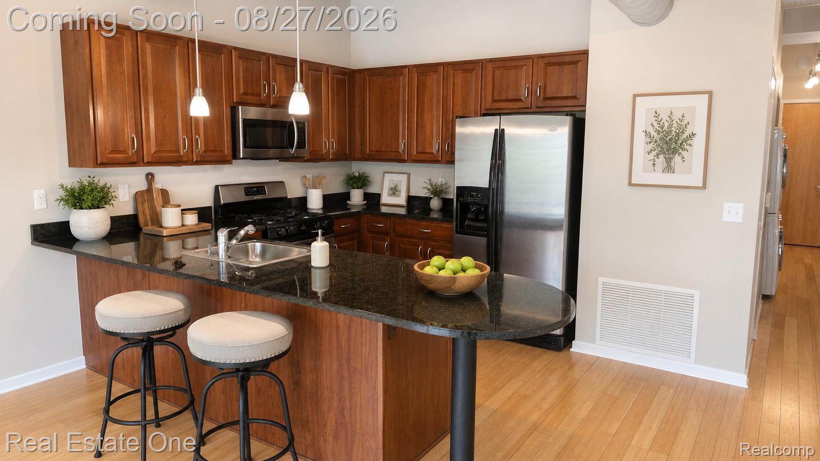 101 Curry Avenue 436