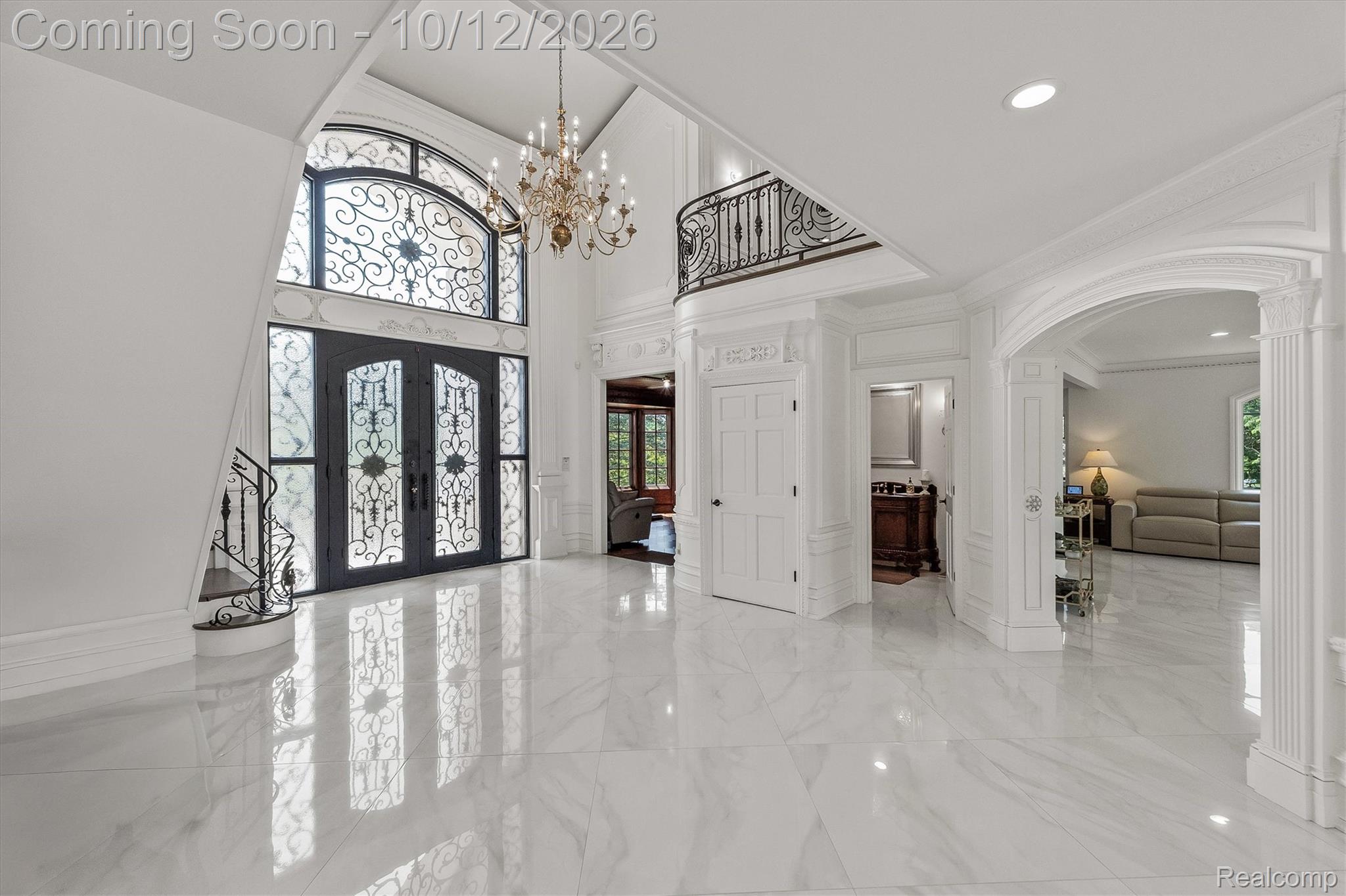 221 Charing Cross Court