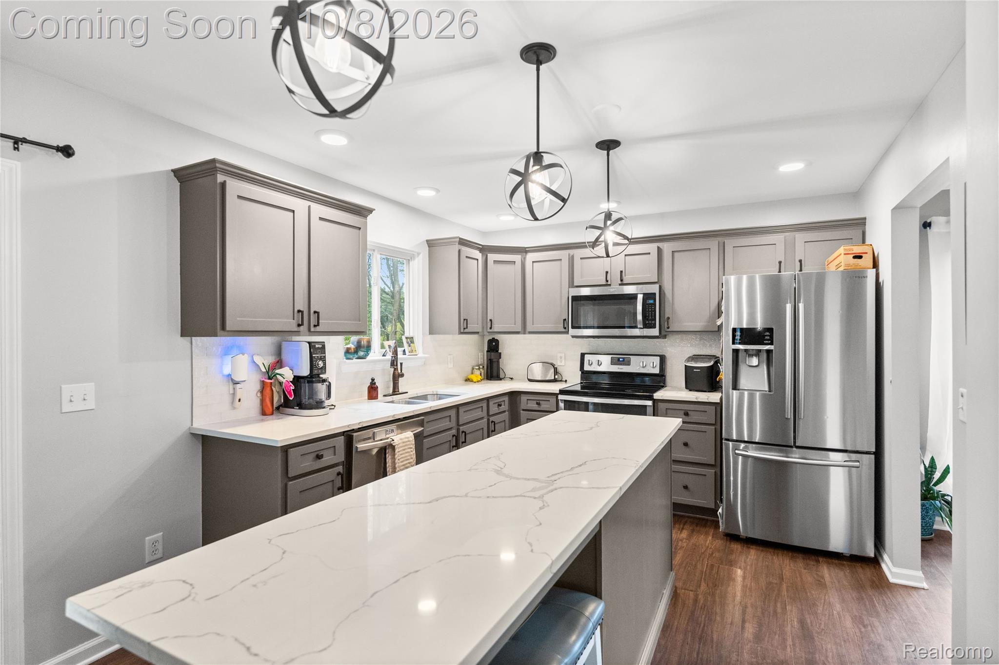 3405 Marshview Court