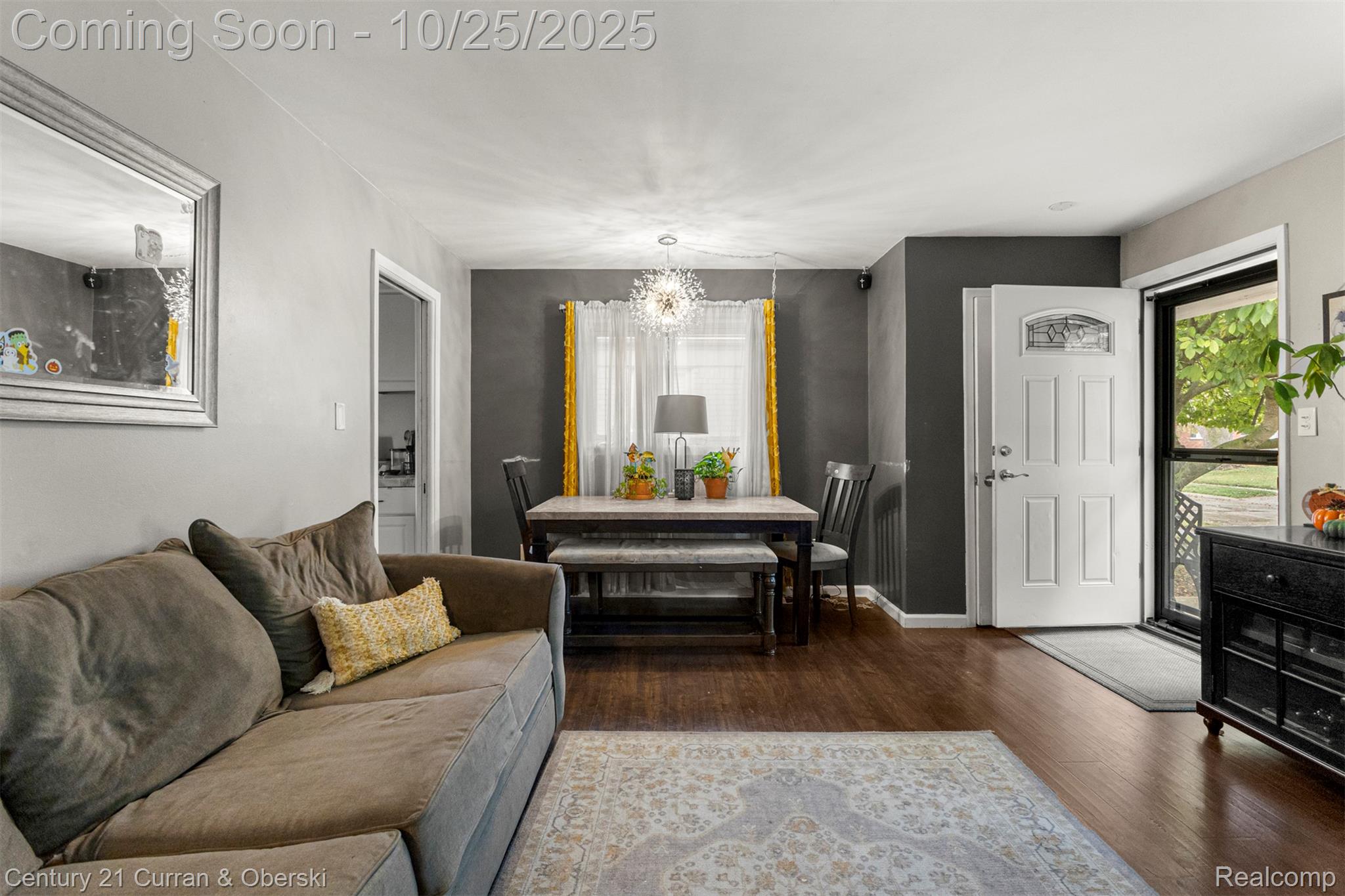4329 Adams Circle