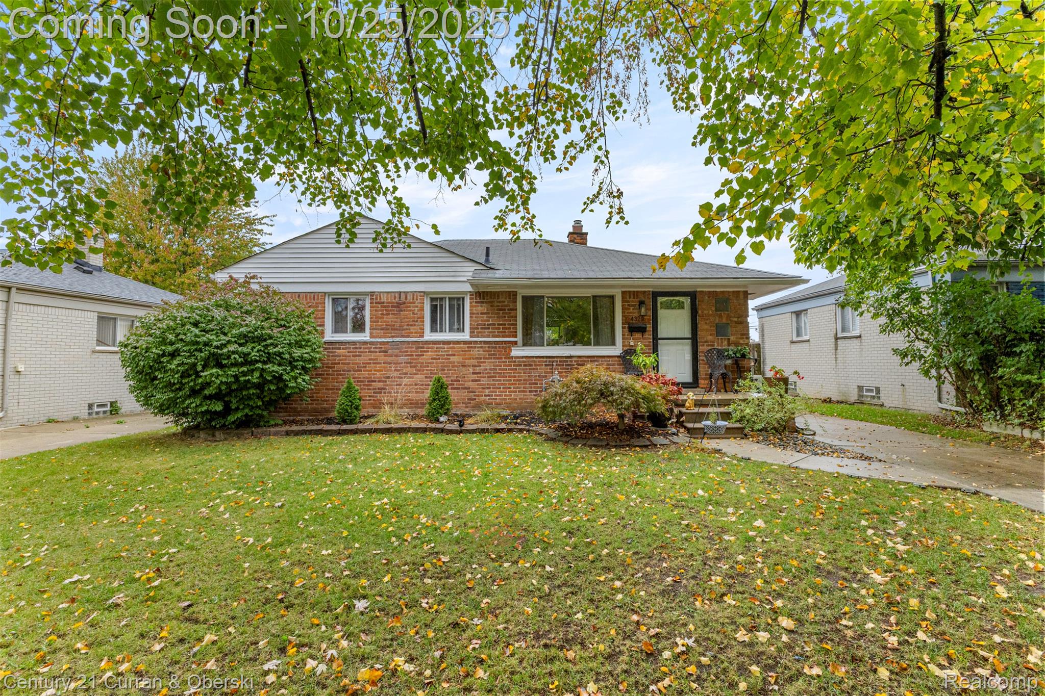 4329 Adams Circle