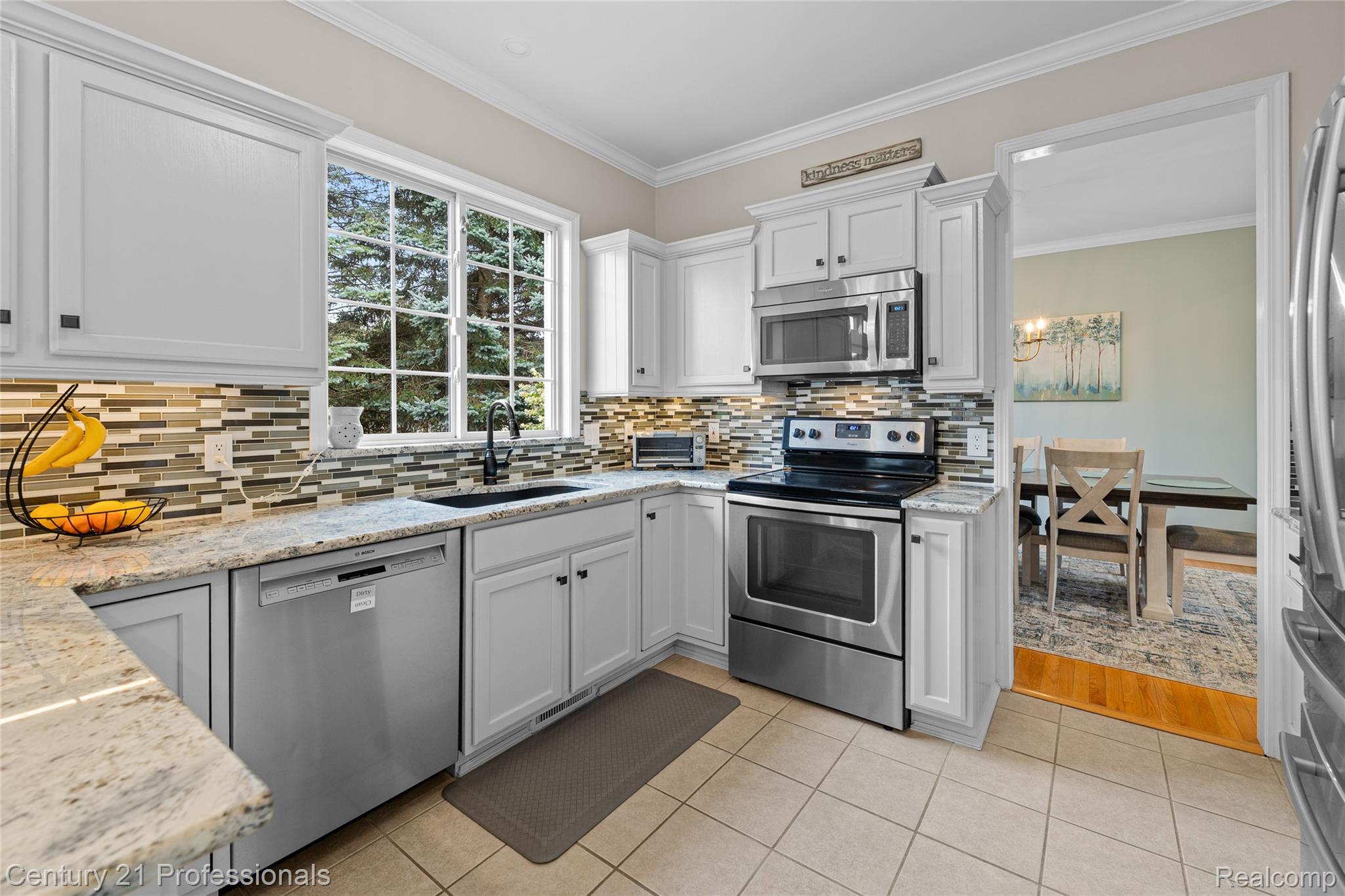 518 Beechwood Way