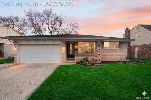 Photo of 2995 Groves Drive, Sterling Heights City, MI 48310 (MLS # 20261037856)