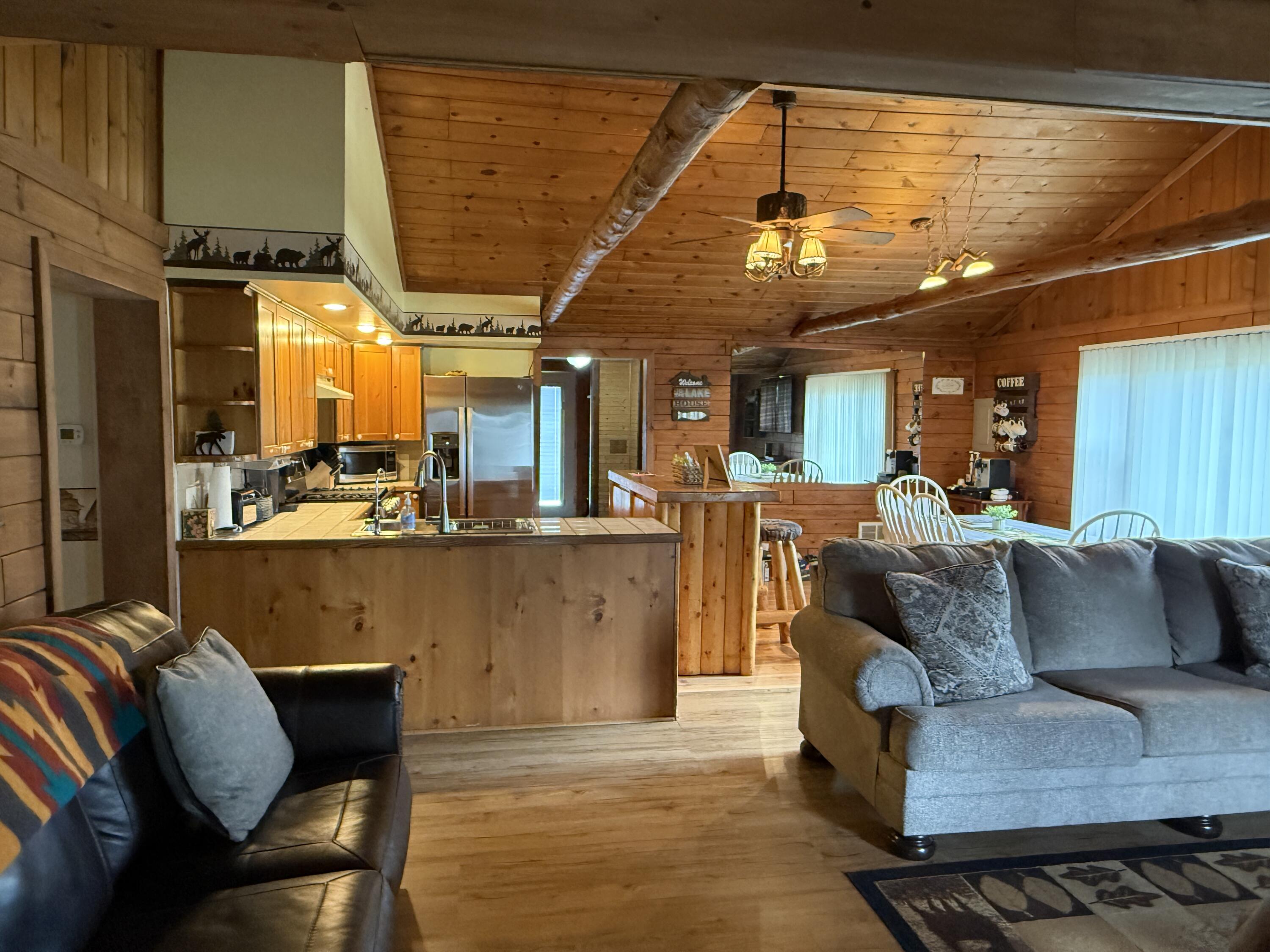 3991 Buck Road