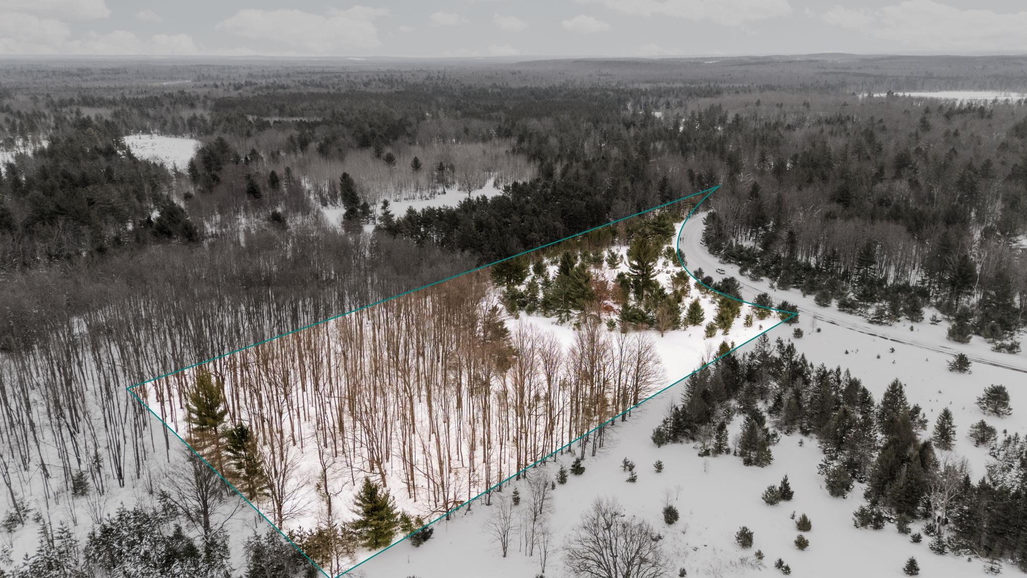 323 SE Blue Heron Drive