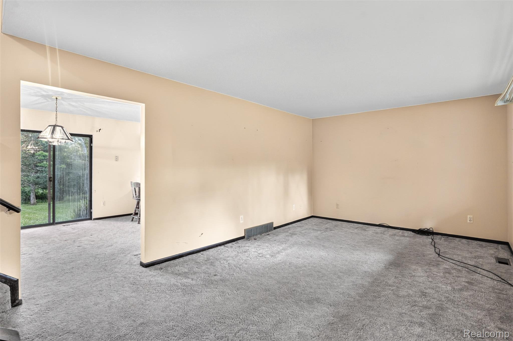 16955 English Road
