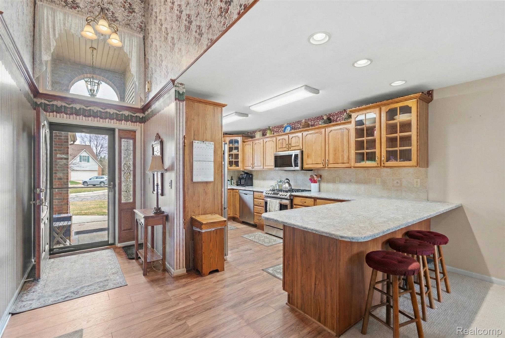 9346 Golfcrest Circle