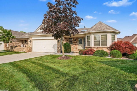 Photo of 52109 E Westgrove Ct. Court, Macomb Township, MI 48042 (MLS # 58050220047)