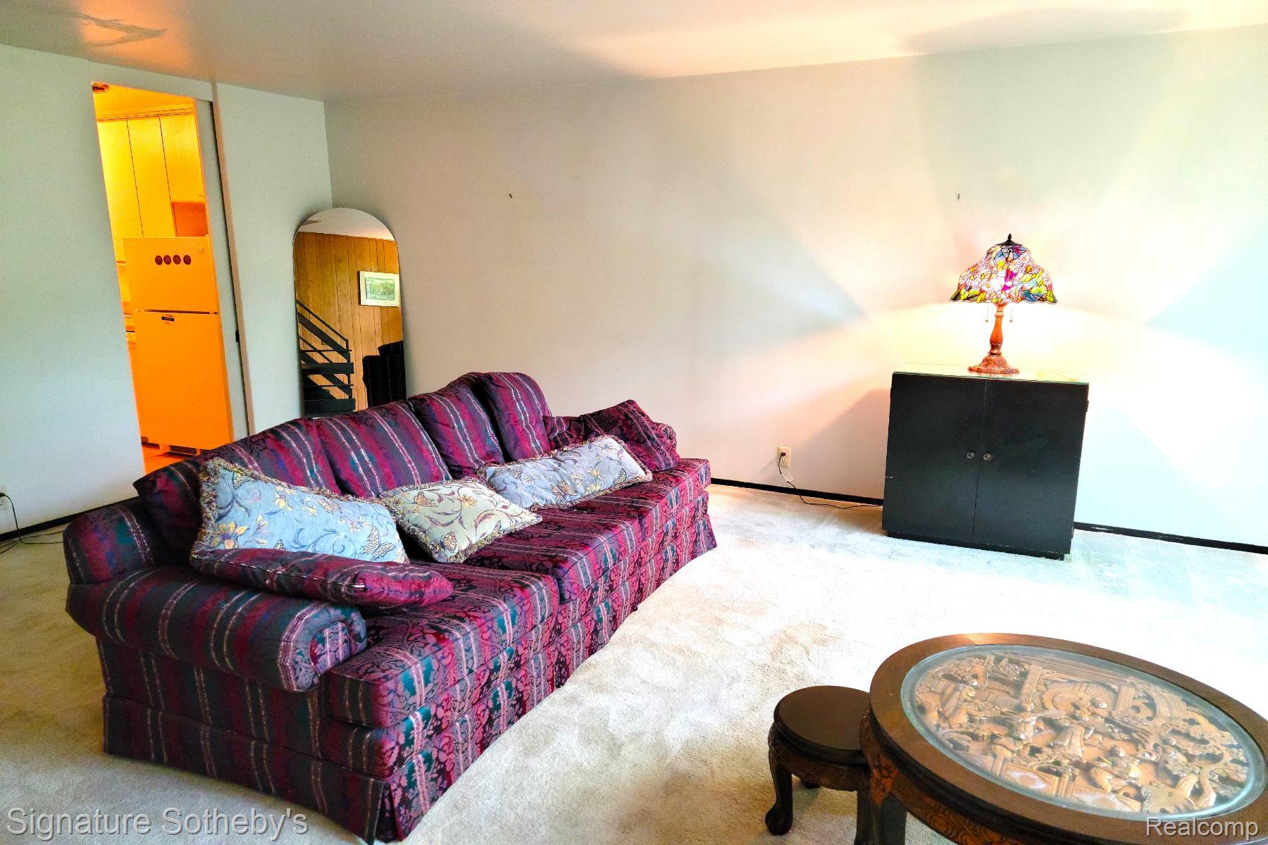 1400 Joliet Place