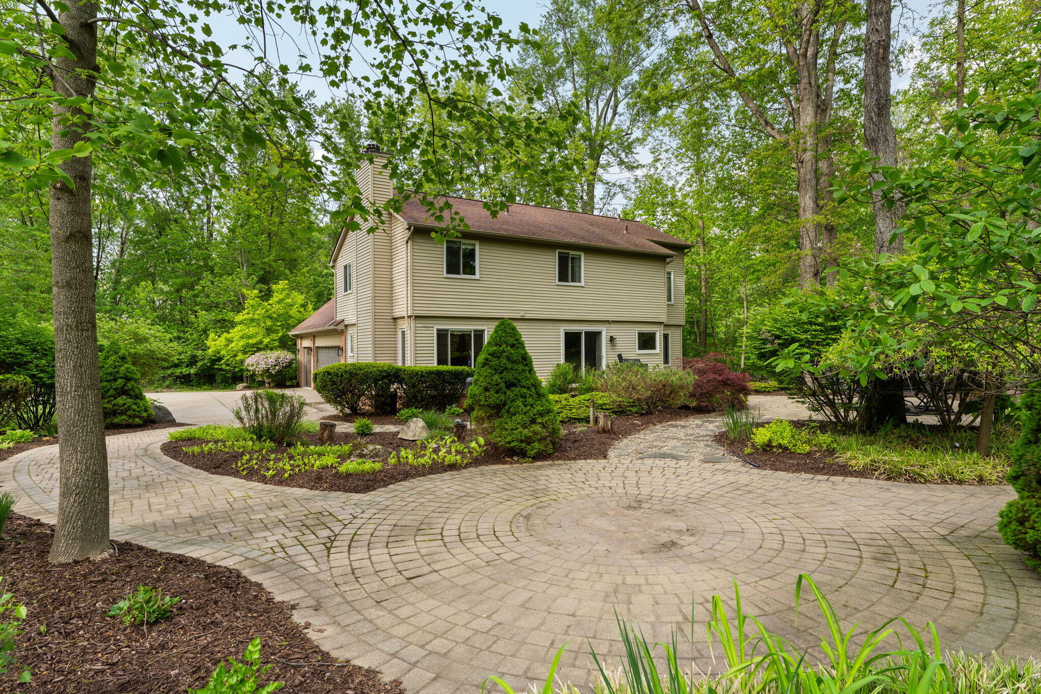7824 Turnberry Drive