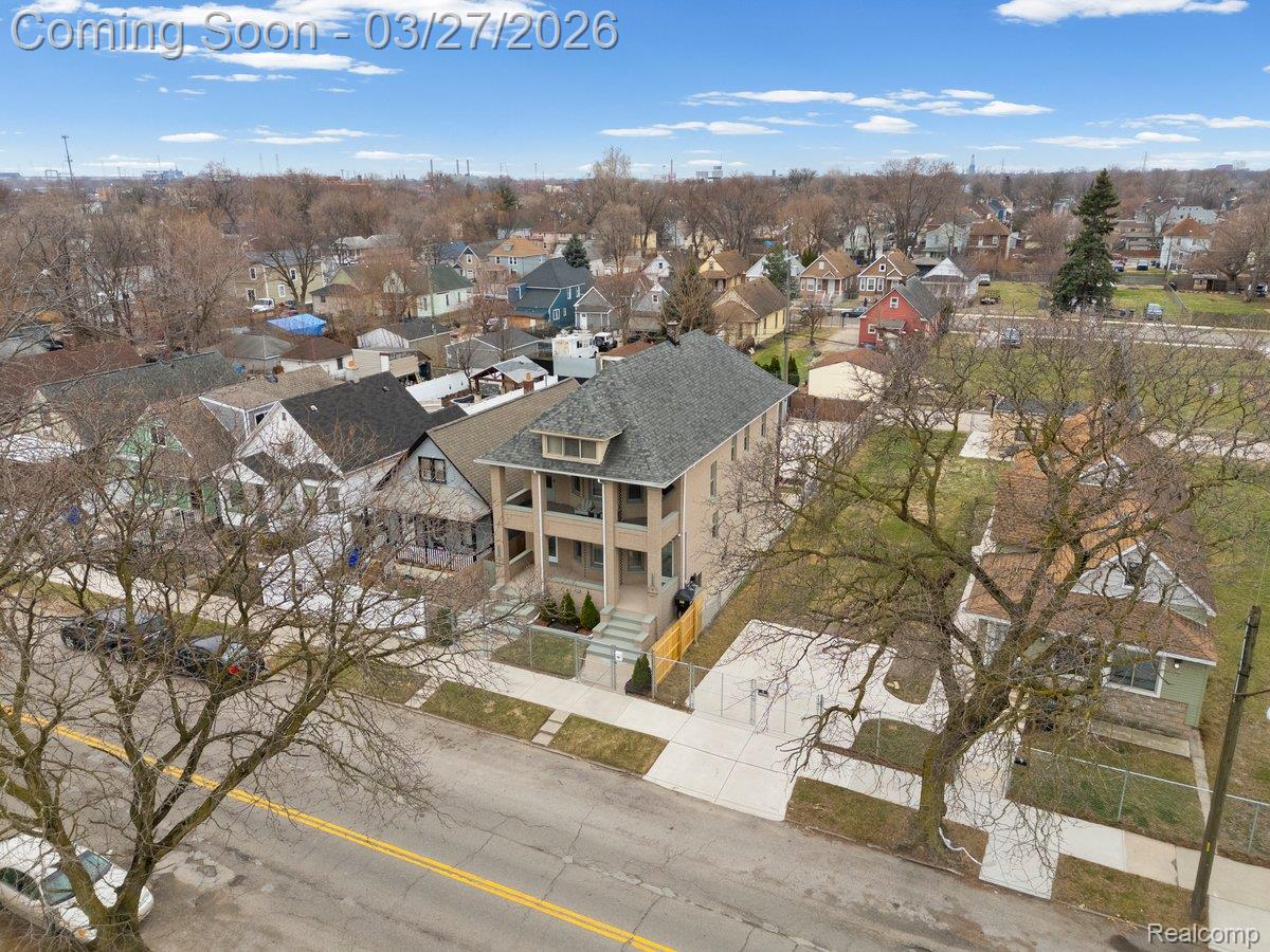 1255 Waterman Street