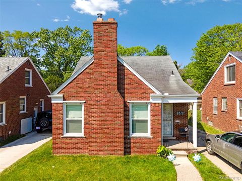 Photo of 5279 Cadieux Road, Detroit City, MI 48224 (MLS # 20261036864)