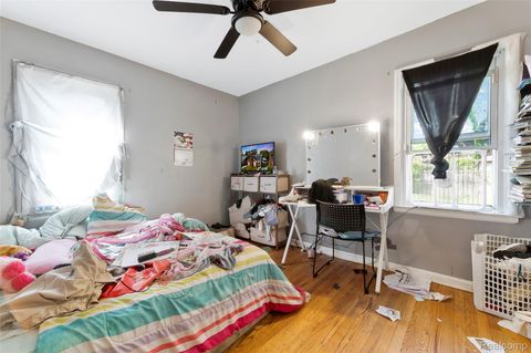 Tiny photo for 5279 Cadieux Road, Detroit City, MI 48224 (MLS # 20261036864)