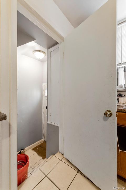 Tiny photo for 5279 Cadieux Road, Detroit City, MI 48224 (MLS # 20261036864)