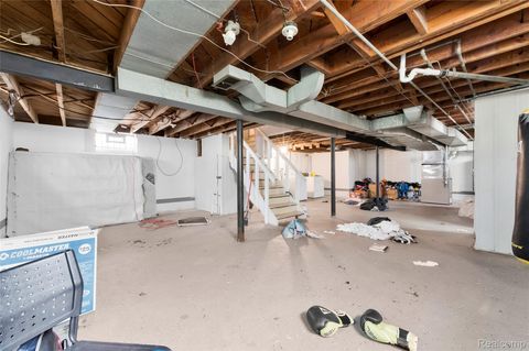 Tiny photo for 5279 Cadieux Road, Detroit City, MI 48224 (MLS # 20261036864)