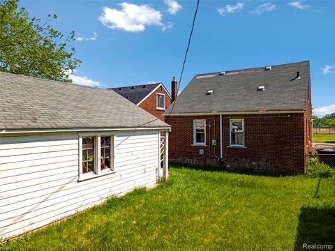 Tiny photo for 5279 Cadieux Road, Detroit City, MI 48224 (MLS # 20261036864)