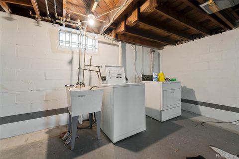 Tiny photo for 5279 Cadieux Road, Detroit City, MI 48224 (MLS # 20261036864)