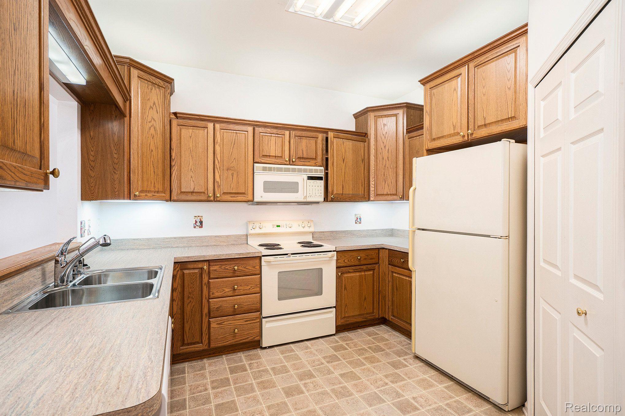 1517 RIO GRANDE Court