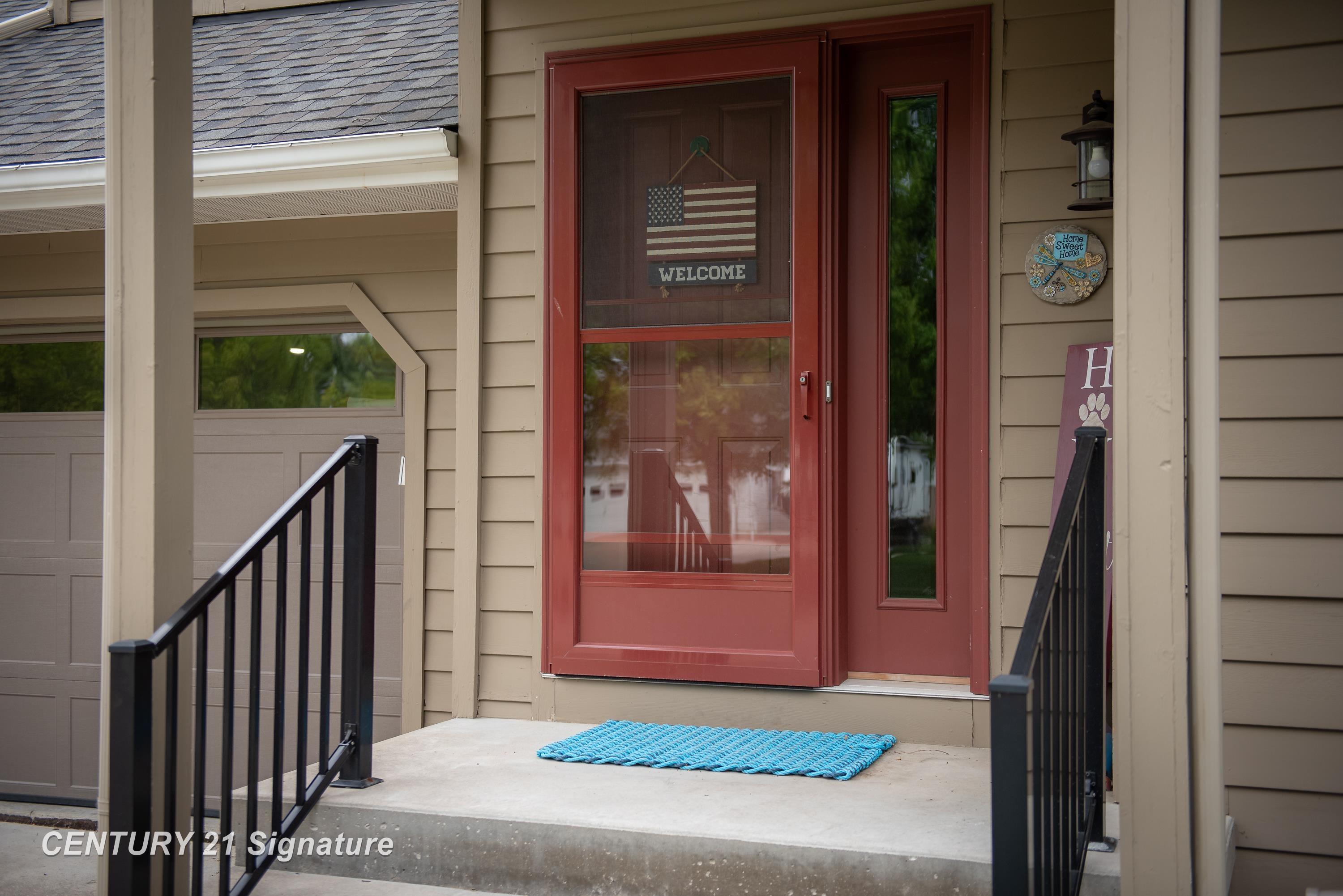 5002 Natalie Court