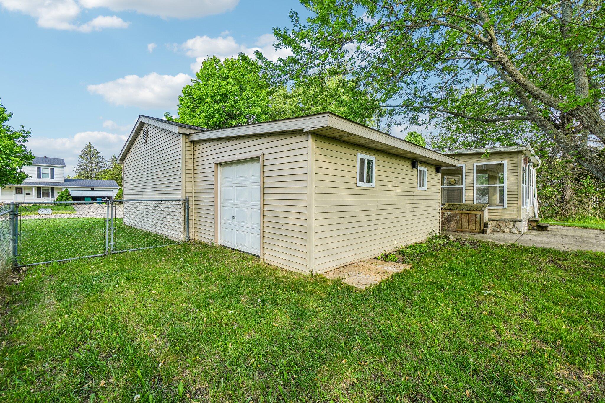 524 Winters Eave Drive