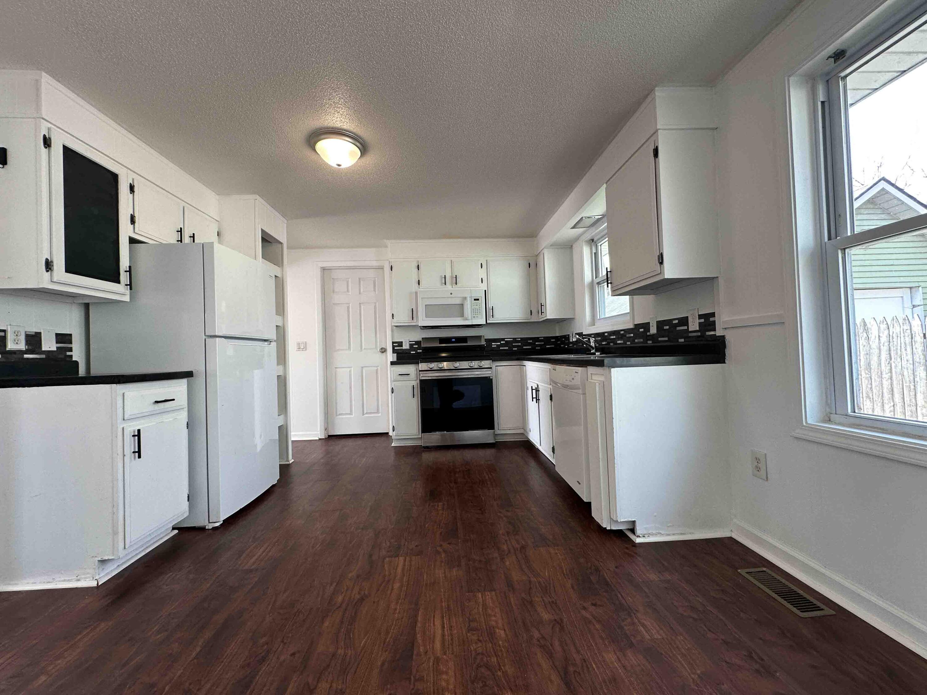 2428 Dean Drive