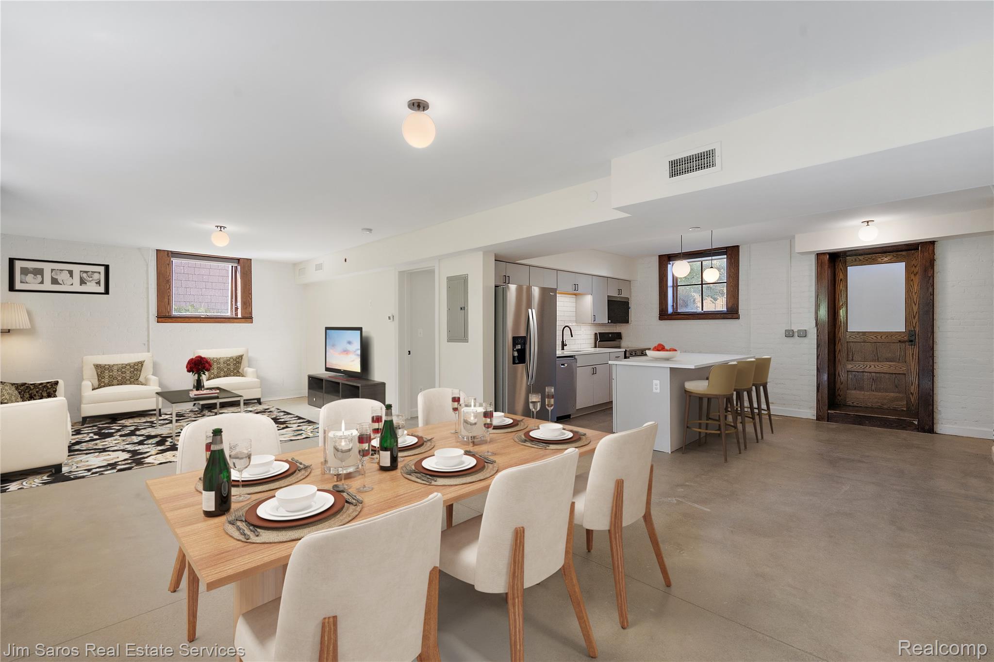 389 Saint Clair #101 Avenue