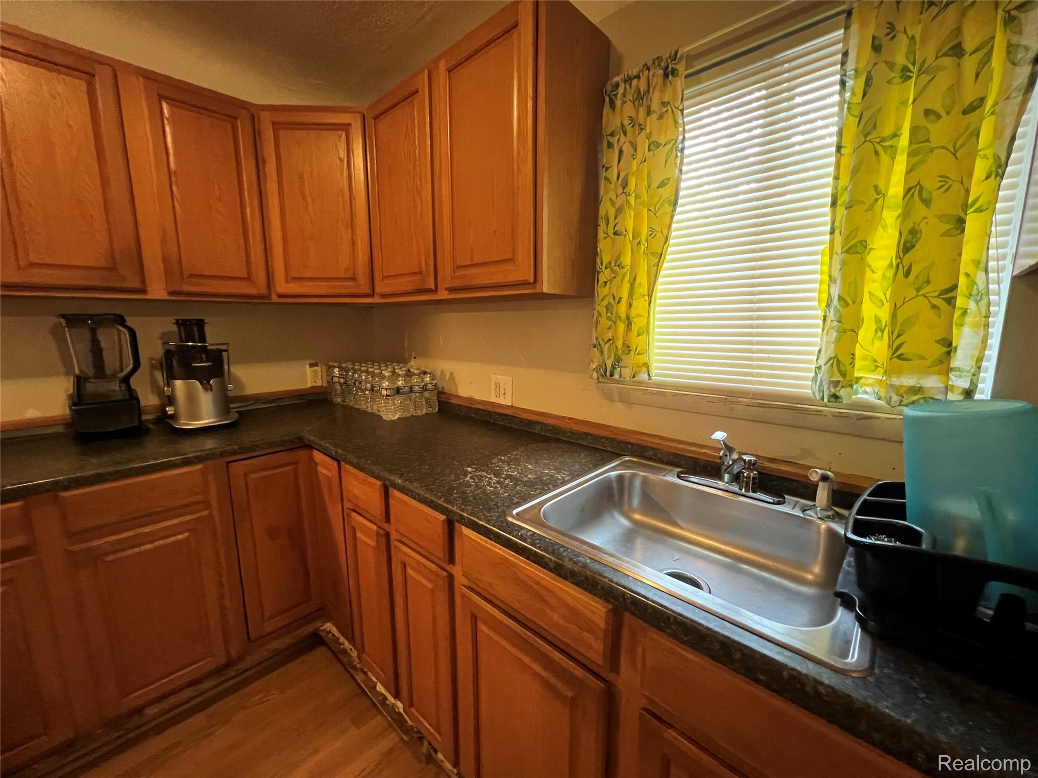 11406 Jackson Ave Avenue