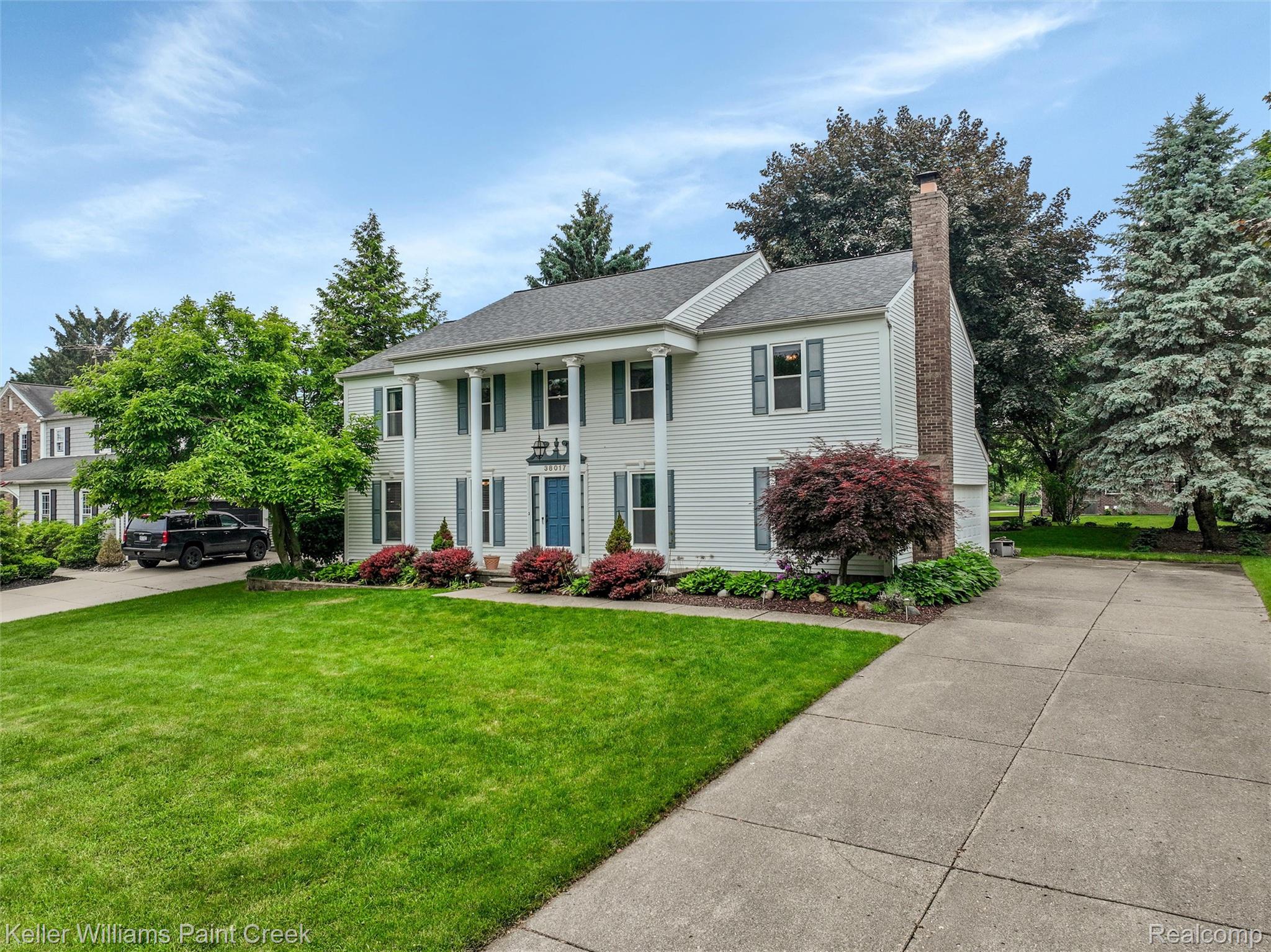 38017 W Meadowhill Drive