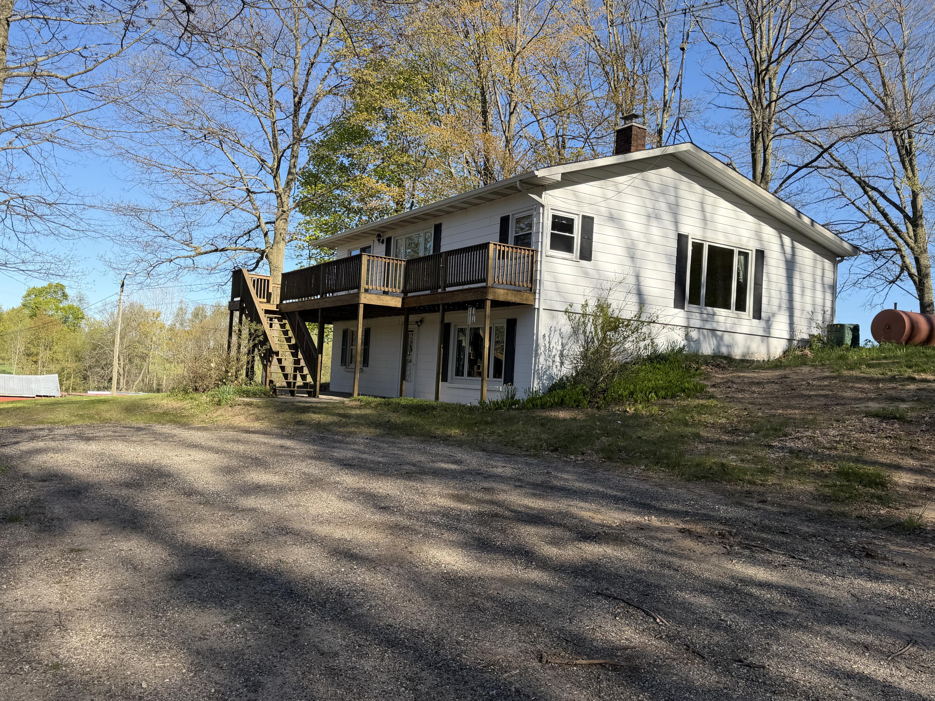 2290 E Warren Road