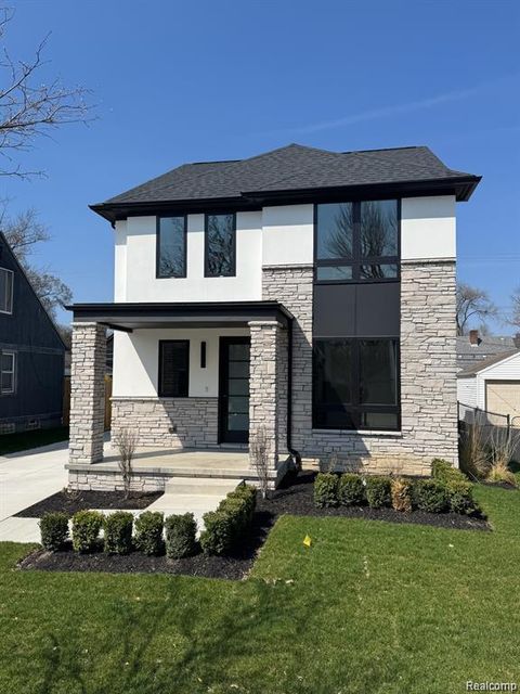 Photo of 1885 Holland Avenue, Birmingham City, MI 48009 (MLS # 20261039598)