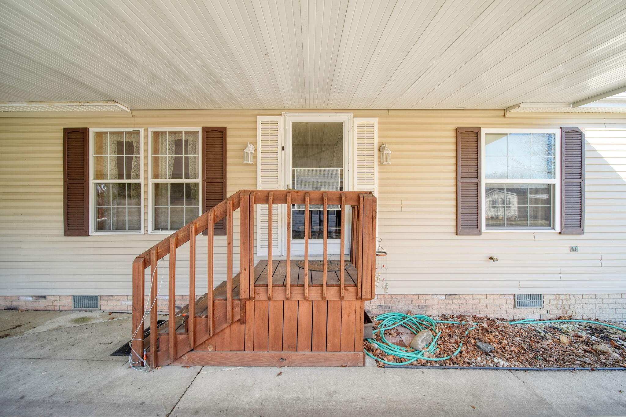 909 Savannah River Drive