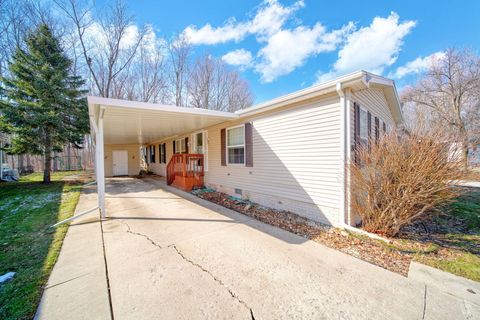 909 Savannah River Drive Adrian City MI 49221