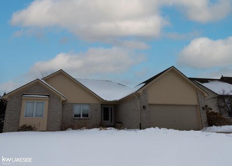 28508 Wales Drive Chesterfield Township MI 48047
