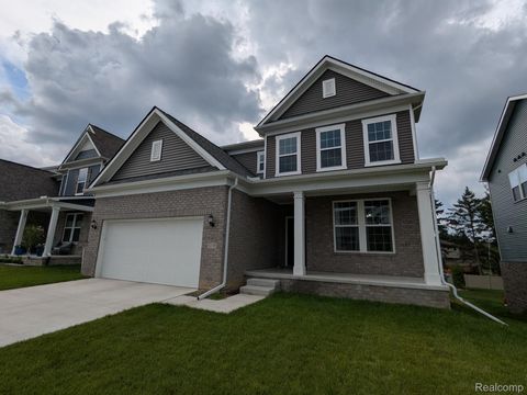 5018 Shoreham Circle Village Of Clarkston City MI 48346